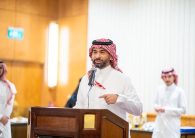 عمر الجريفاني محلل اقتصادي