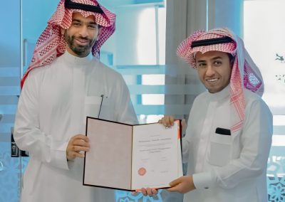 عمر الجريفاني محلل اقتصادي