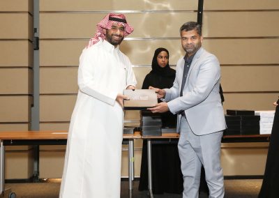 عمر الجريفاني محلل اقتصادي