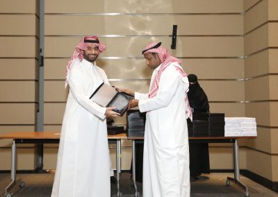 عمر الجريفاني محلل اقتصادي